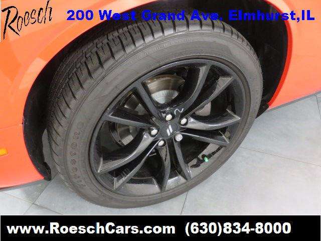 2017 Dodge Challenger SXT 2dr Coupe